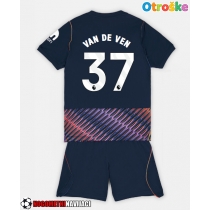 Otroške Nogometnih dresov Tottenham Hotspur Micky van de Ven #37 Gostujoči 2026-27 Kratki rokavi (+ hlače)